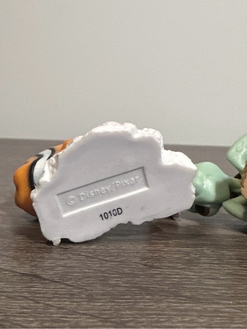 DISNEY FINDING NEMO FIGURINES SET CAKE TOPPER TOY DORY SQUIRT ЗPС
SET - Picture 6 of 6